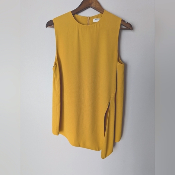 Aritzia Tops - Aritzia Yellow Sleeveless Blouse